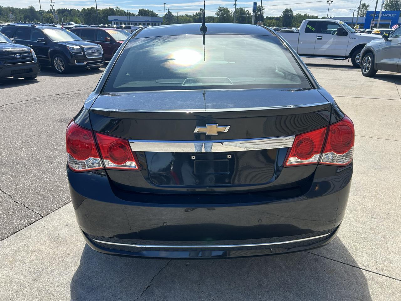 Chevrolet Cruze 4dr Sdn LT w/1LT 2011