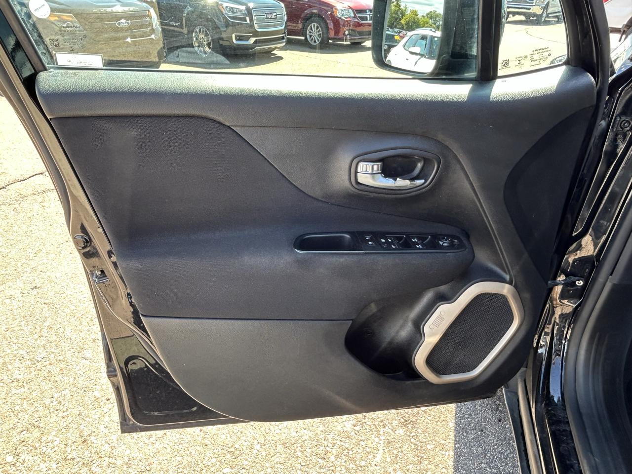Jeep Renegade 4WD 4dr Latitude 2016