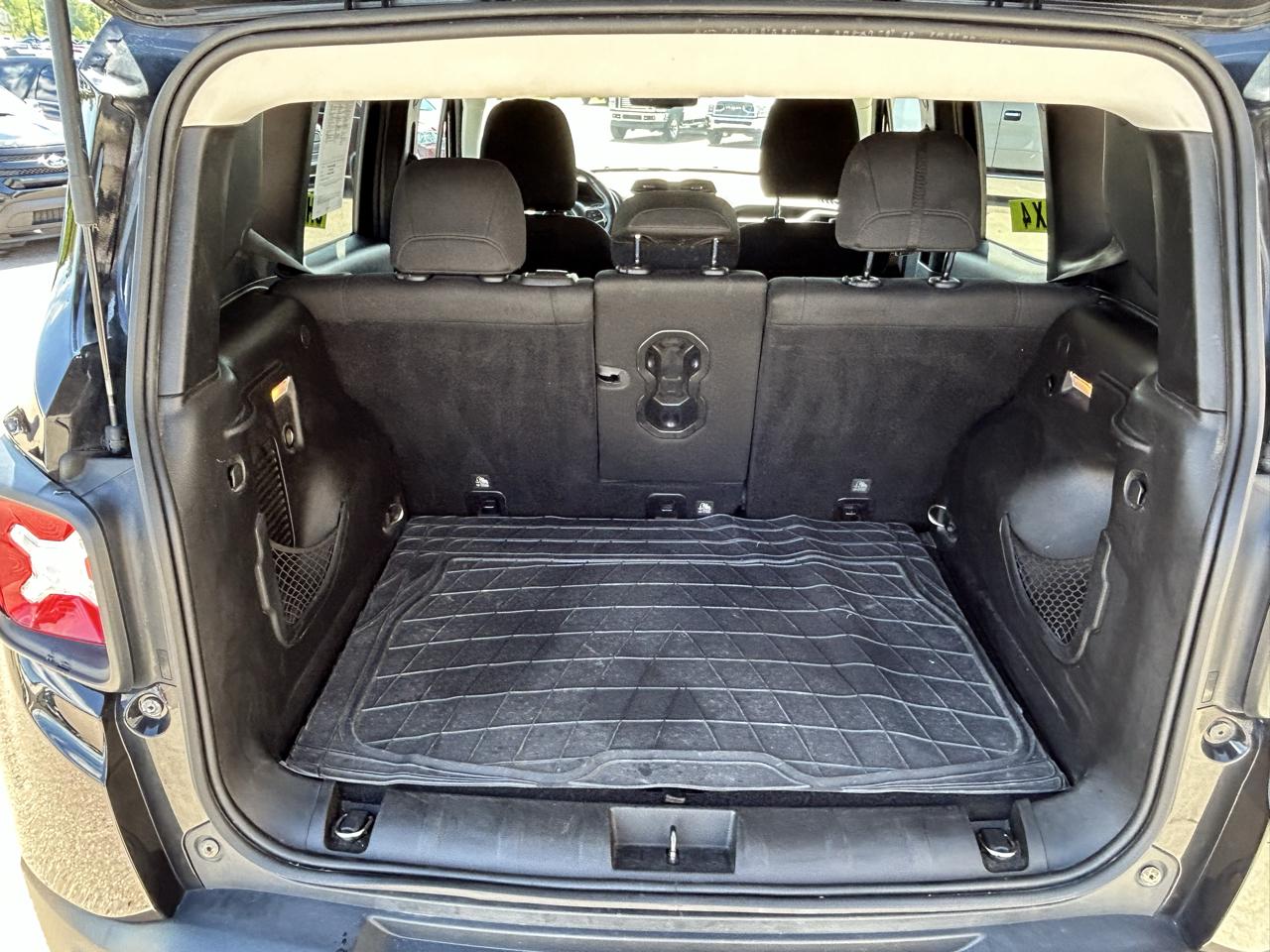 Jeep Renegade 4WD 4dr Latitude 2016
