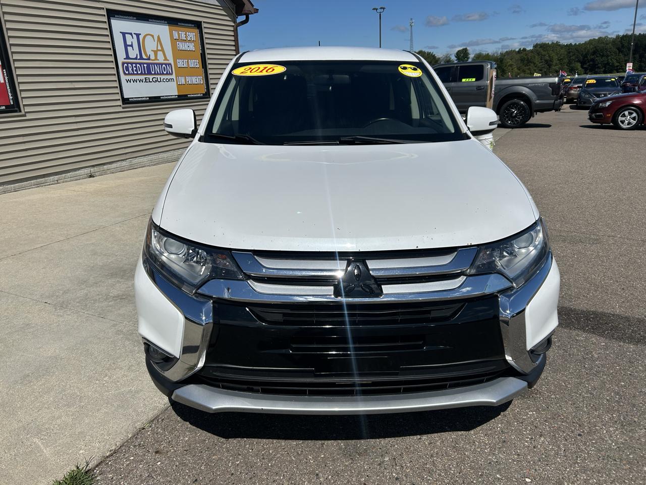 Mitsubishi Outlander AWC 4dr SEL 2016