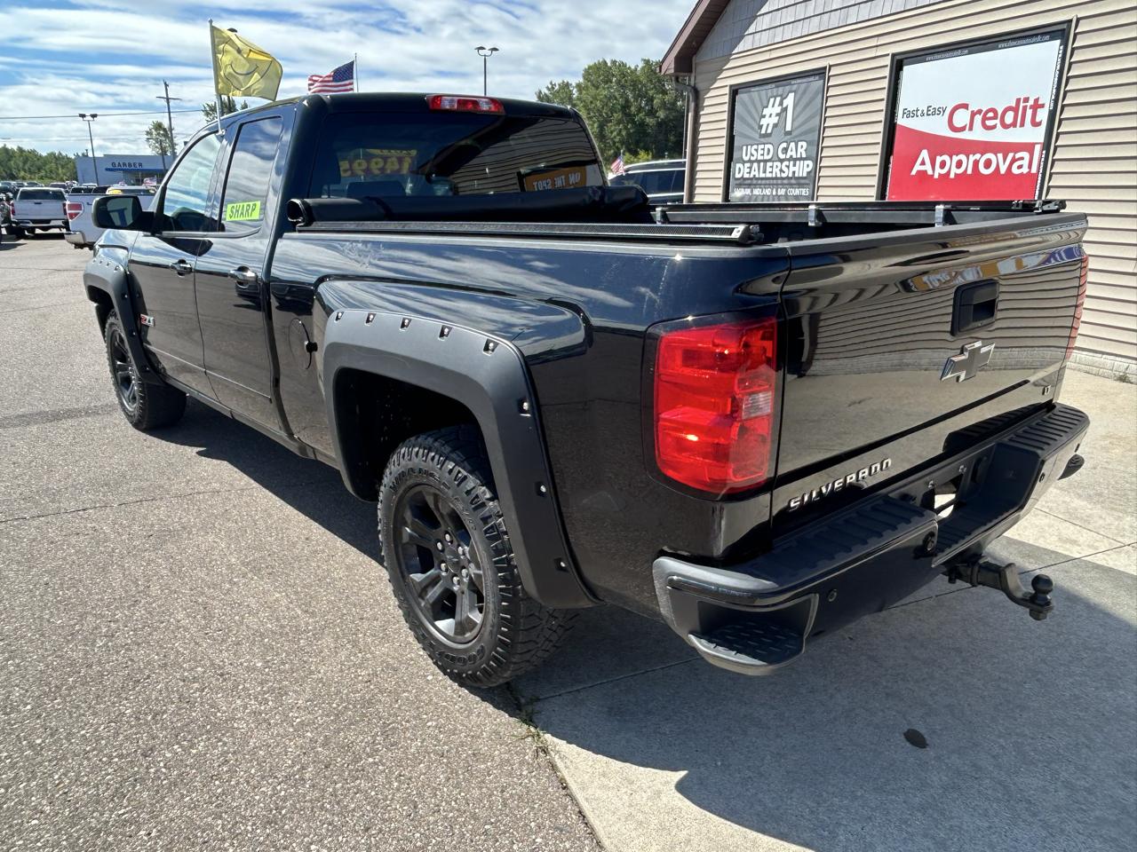 Chevrolet Silverado 1500 4WD Double Cab 143.5" LT w/2LT 2017