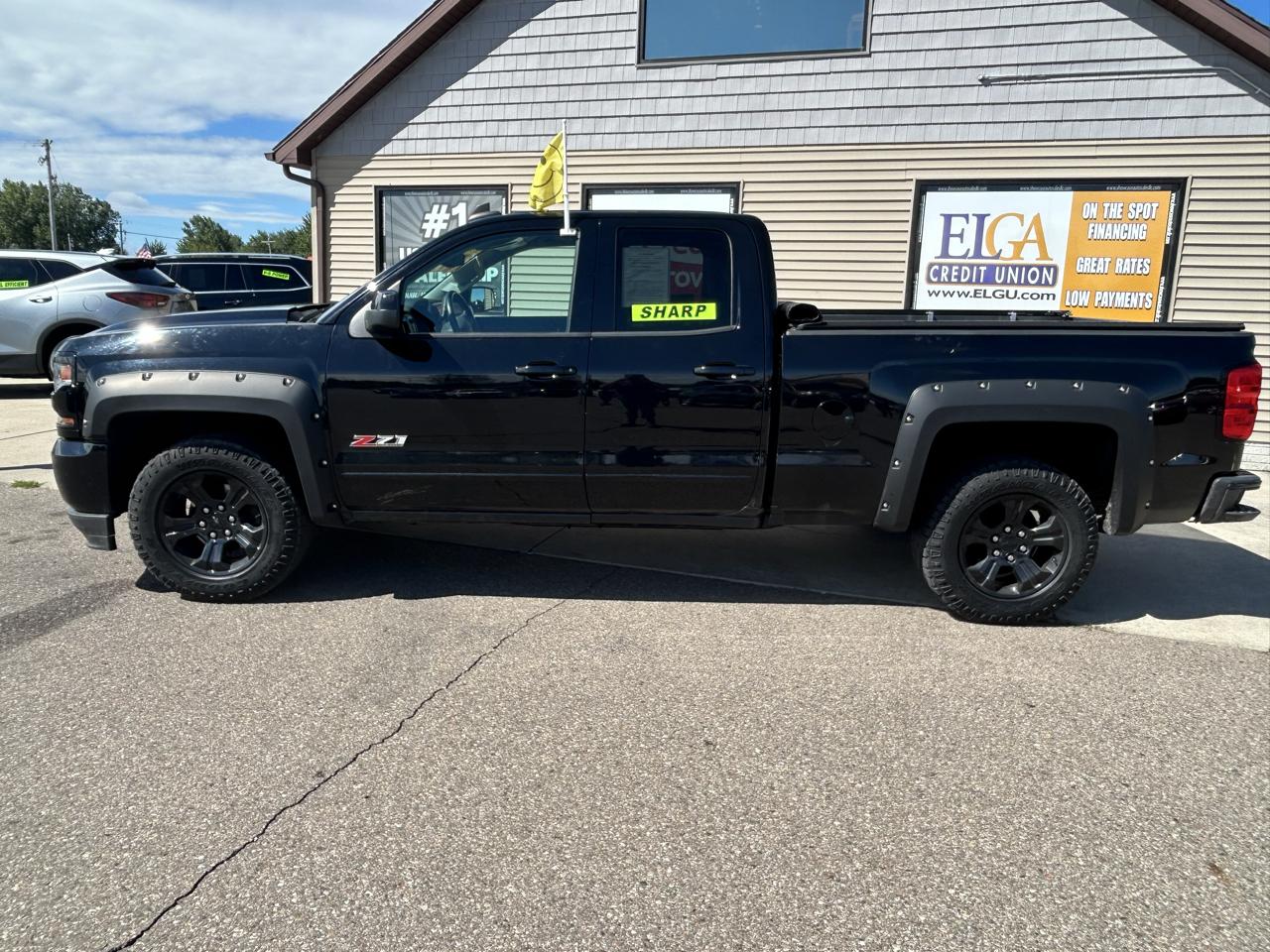 Chevrolet Silverado 1500 4WD Double Cab 143.5" LT w/2LT 2017