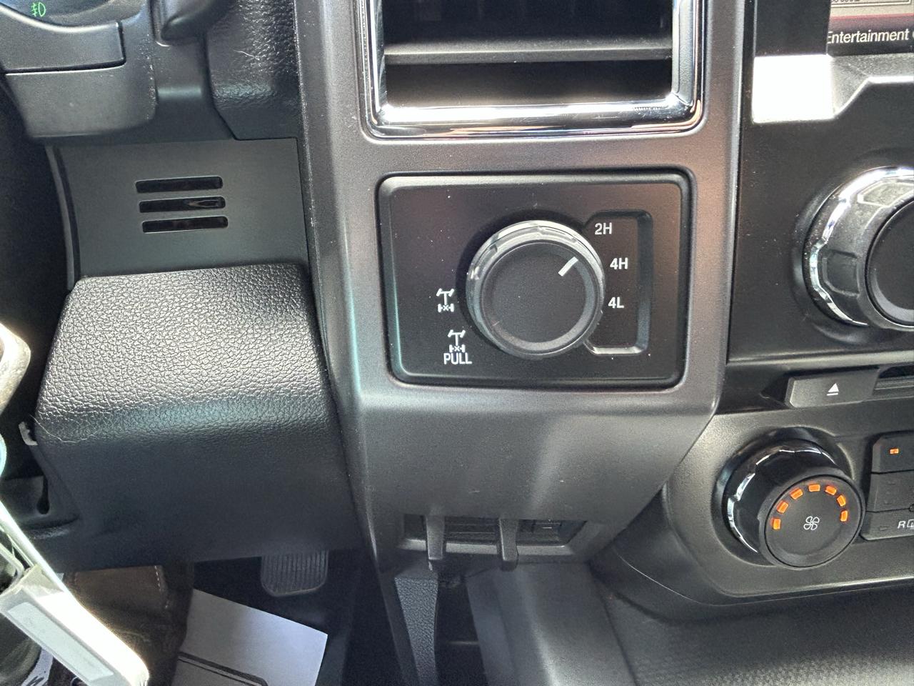 Ford F-150 4WD SuperCrew 145" XLT 2015