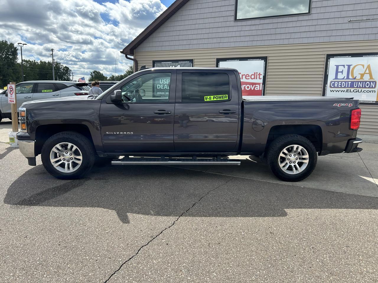Chevrolet Silverado 1500 4WD Crew Cab 143.5" LT w/1LT 2015