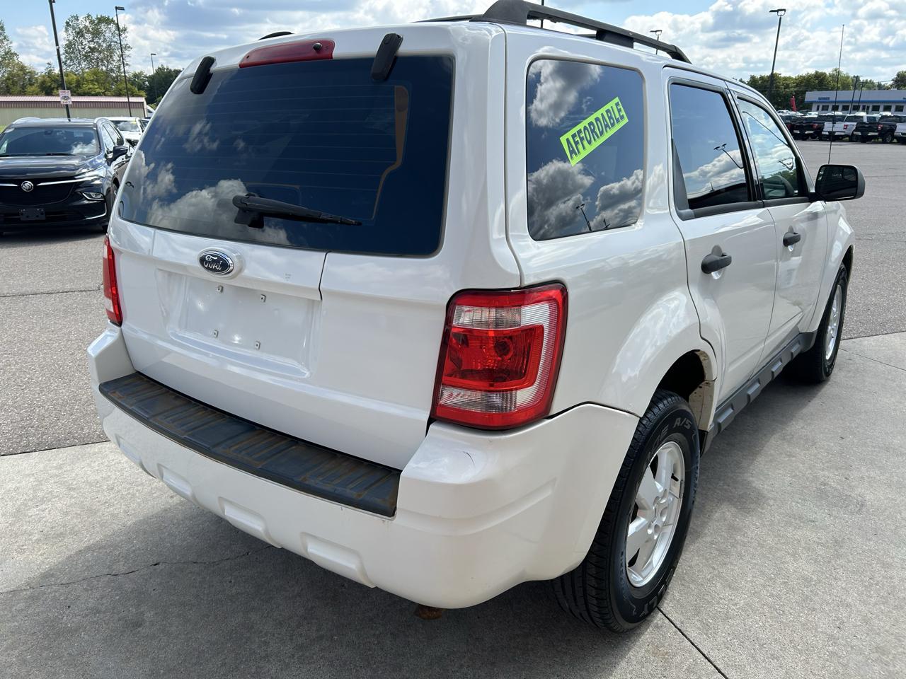 Ford Escape 4WD 4dr XLT 2012