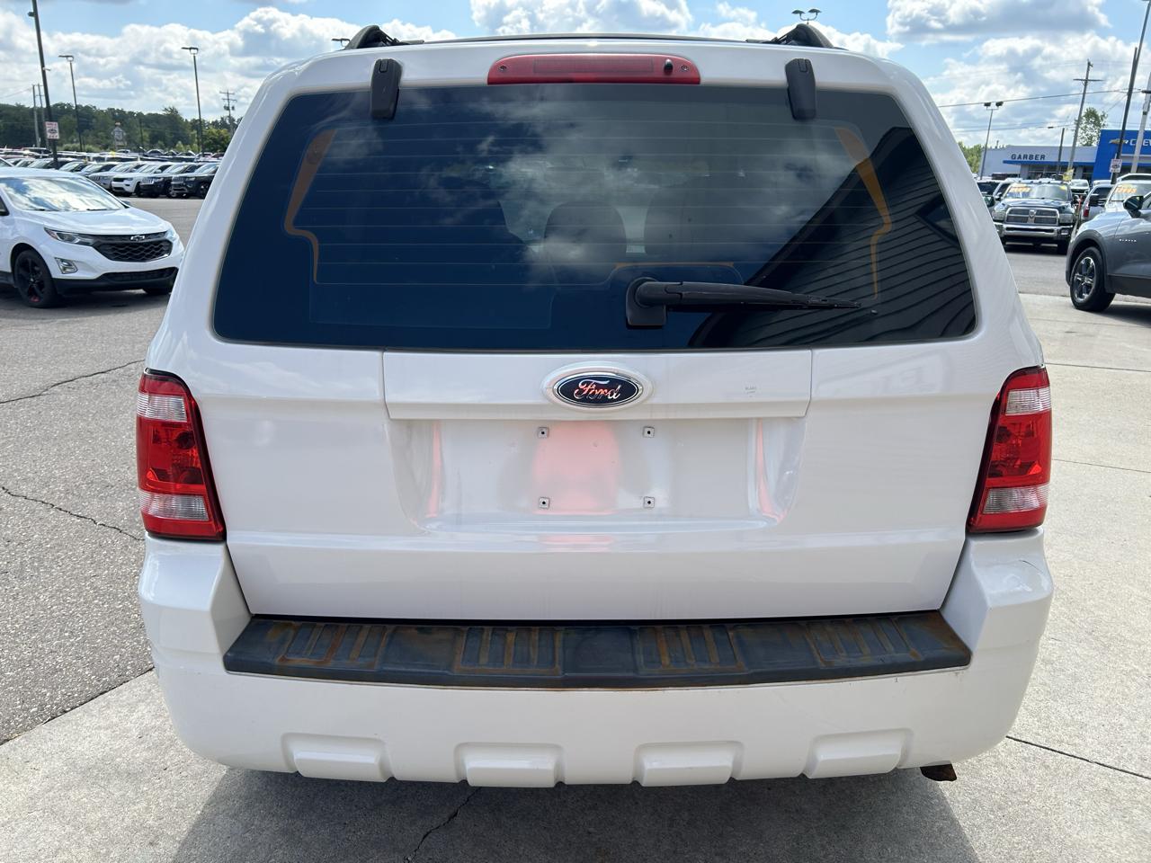Ford Escape 4WD 4dr XLT 2012