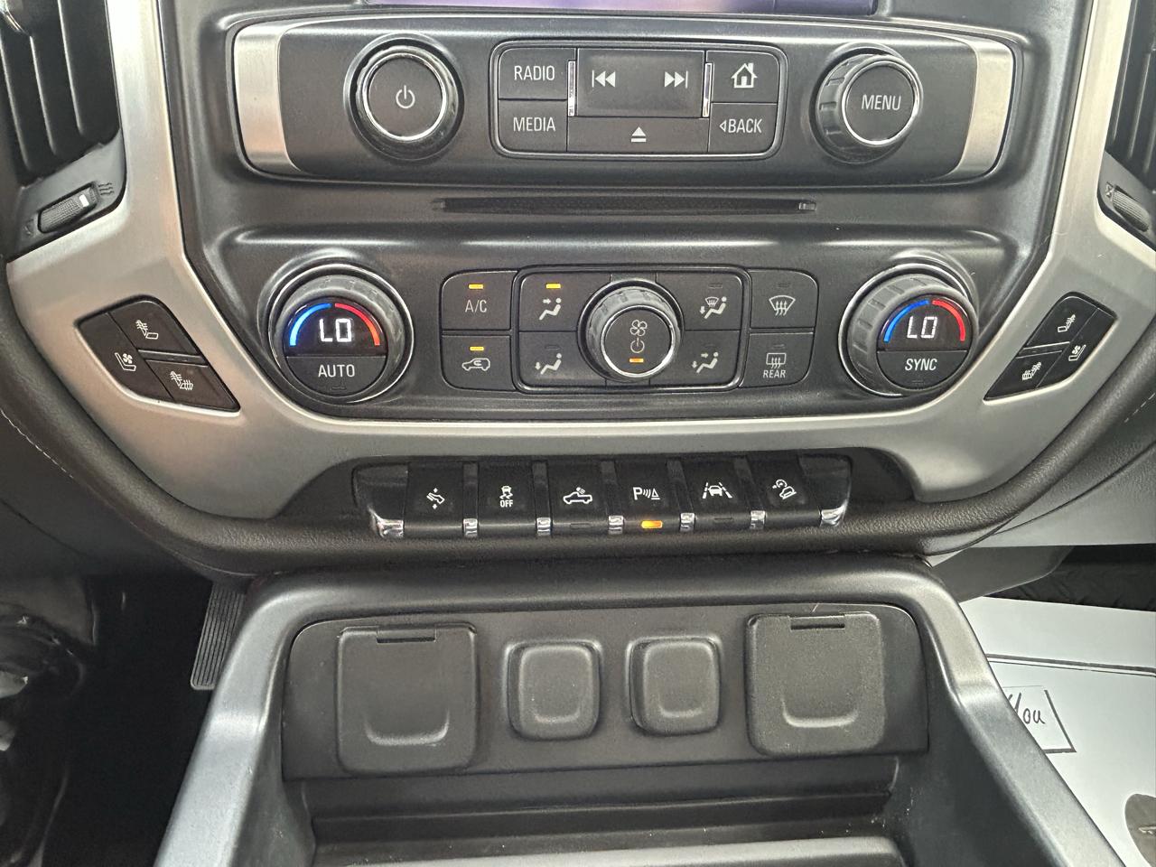 GMC Sierra 1500 4WD Crew Cab 143.5" SLT 2016