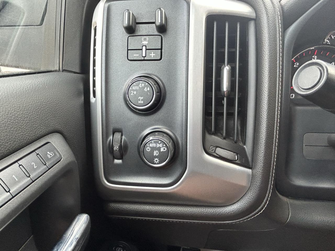 GMC Sierra 1500 4WD Crew Cab 143.5" SLT 2016