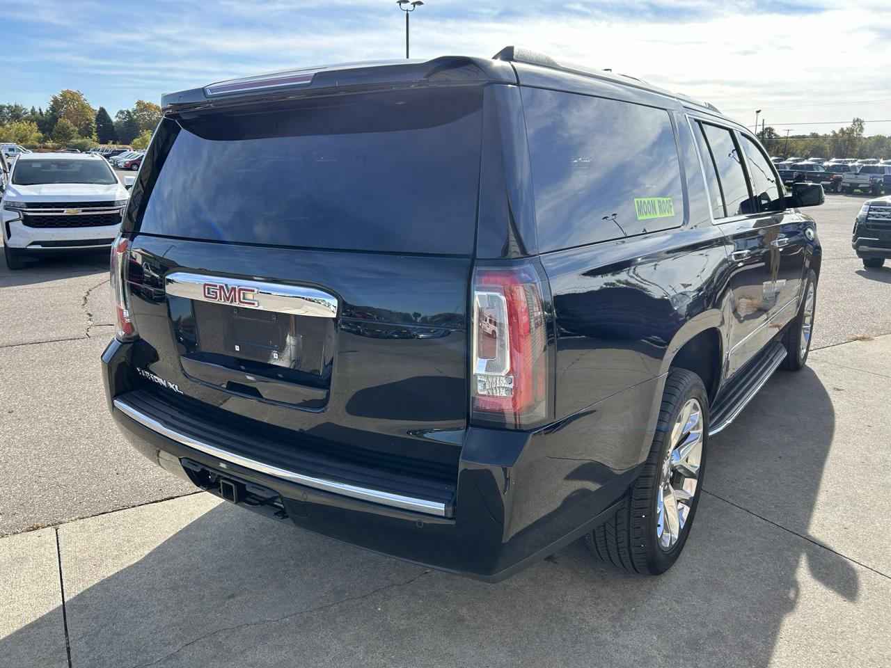 GMC Yukon XL 4WD 4dr Denali 2016
