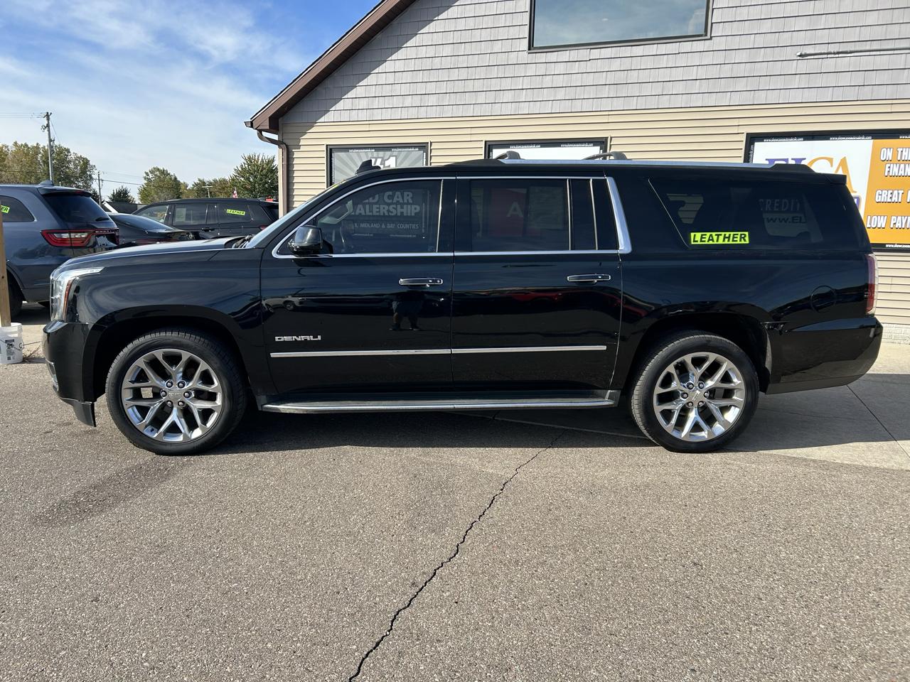 GMC Yukon XL 4WD 4dr Denali 2016