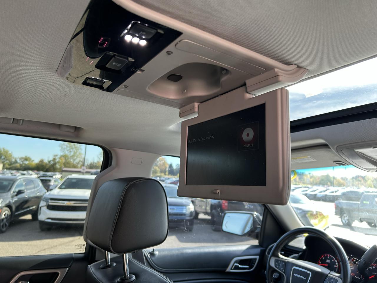 GMC Yukon XL 4WD 4dr Denali 2016