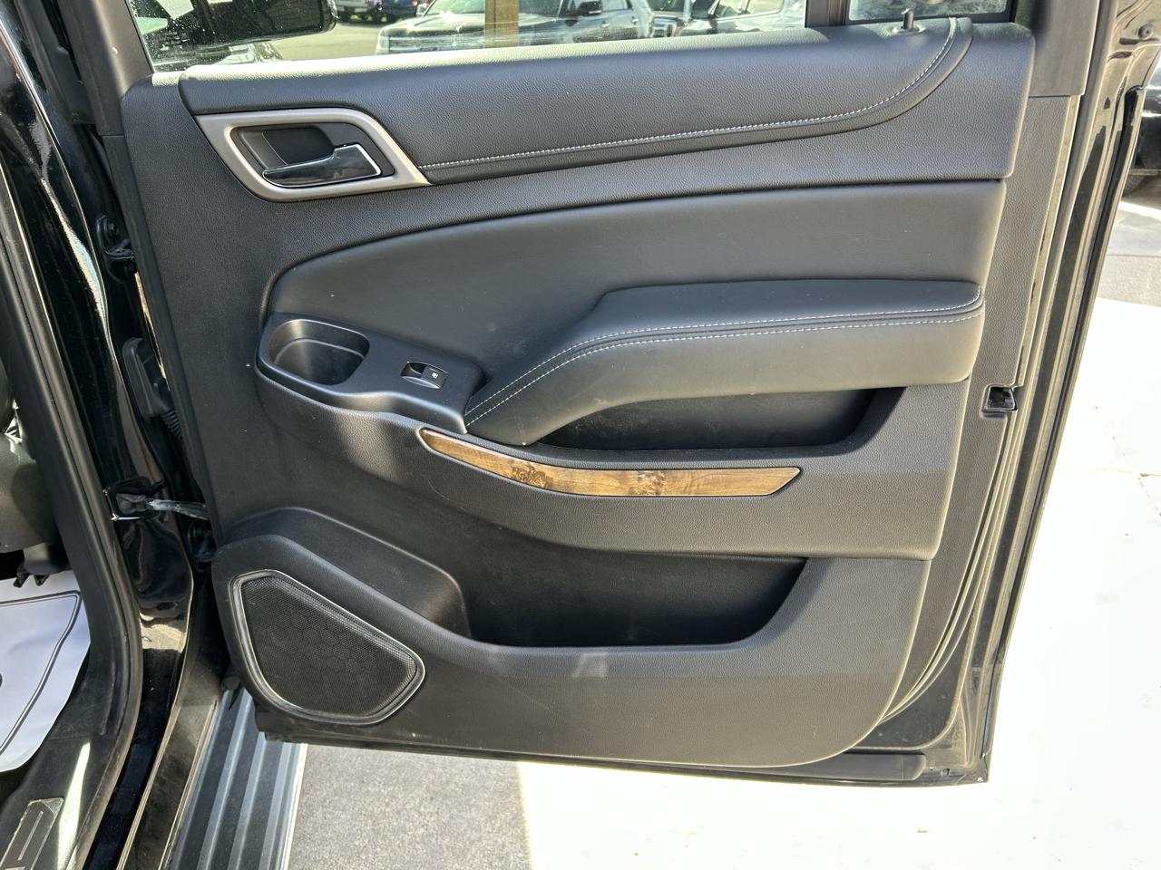 GMC Yukon XL 4WD 4dr Denali 2016