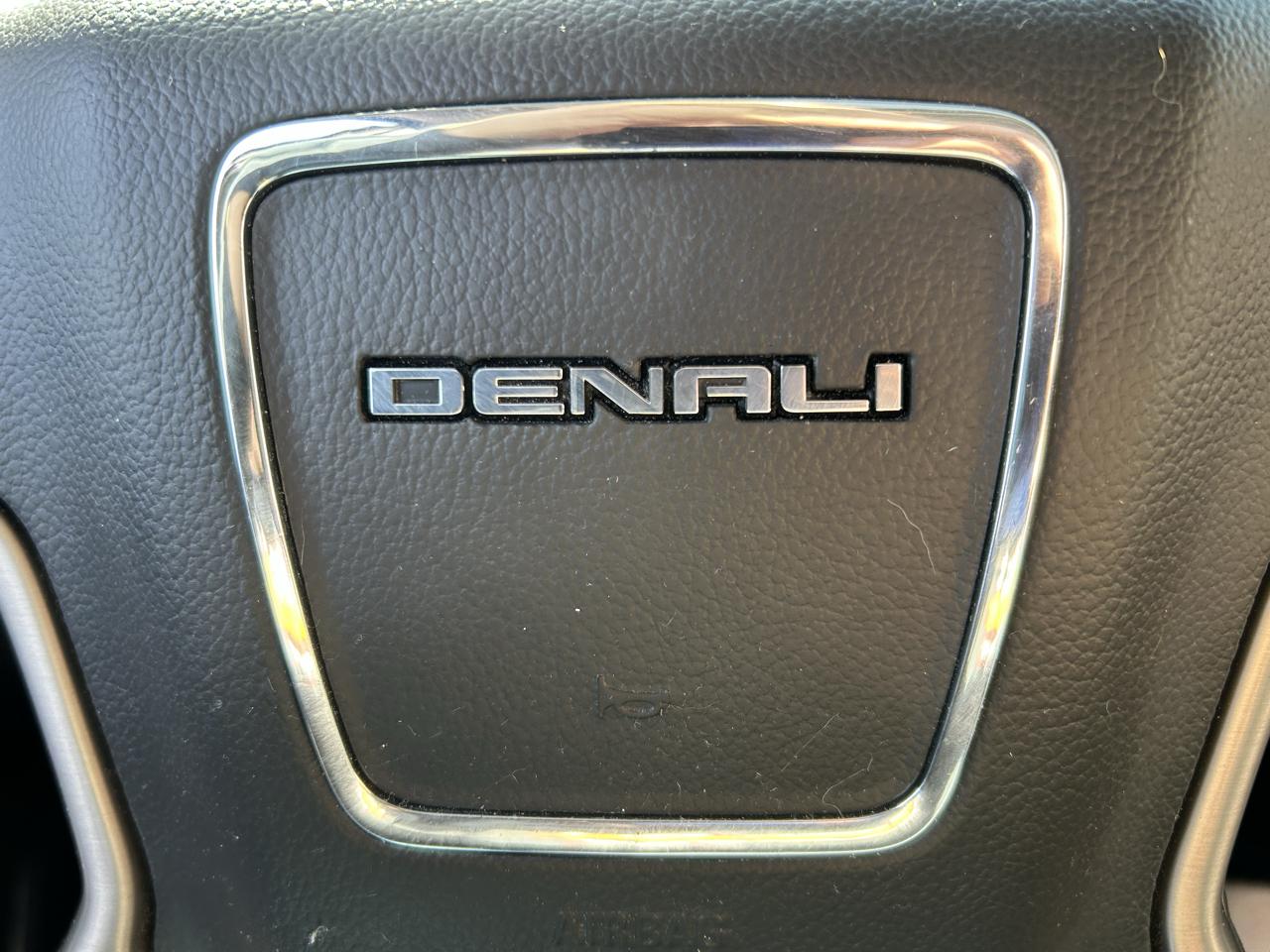GMC Yukon XL 4WD 4dr Denali 2016