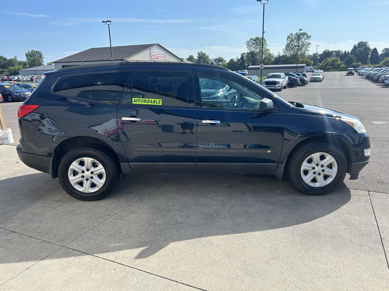 Chevrolet Traverse FWD 4dr LS 2009