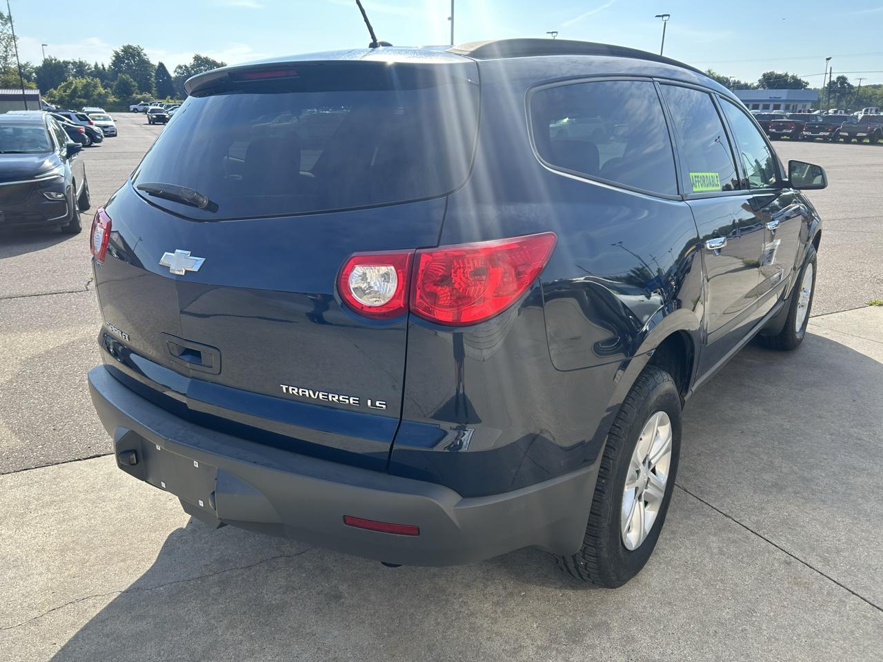 Chevrolet Traverse FWD 4dr LS 2009