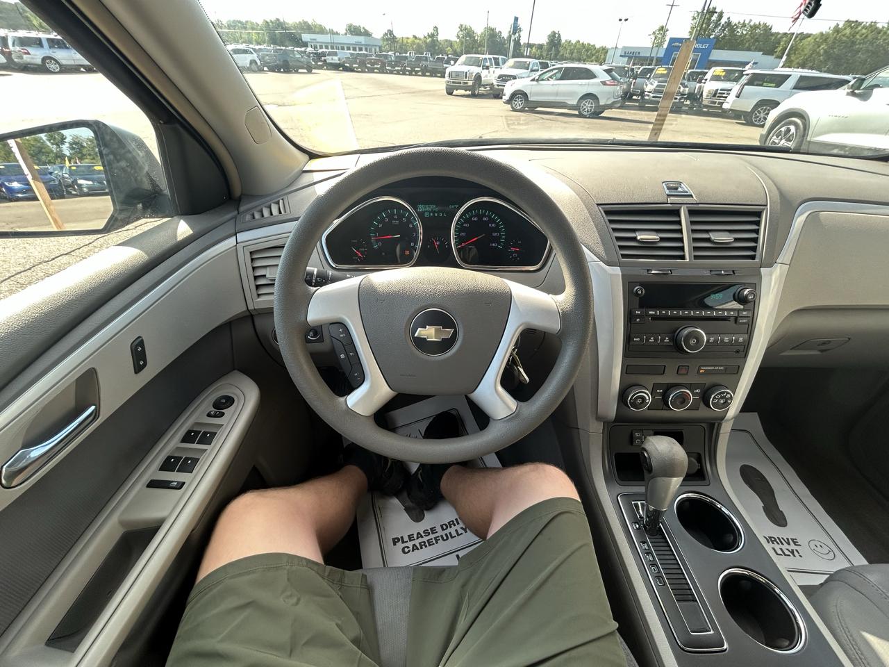Chevrolet Traverse FWD 4dr LS 2009