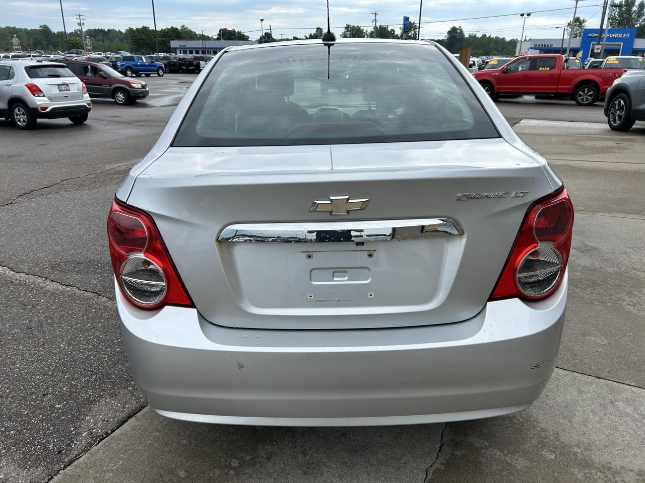 Chevrolet Sonic 4dr Sdn Auto LT 2015