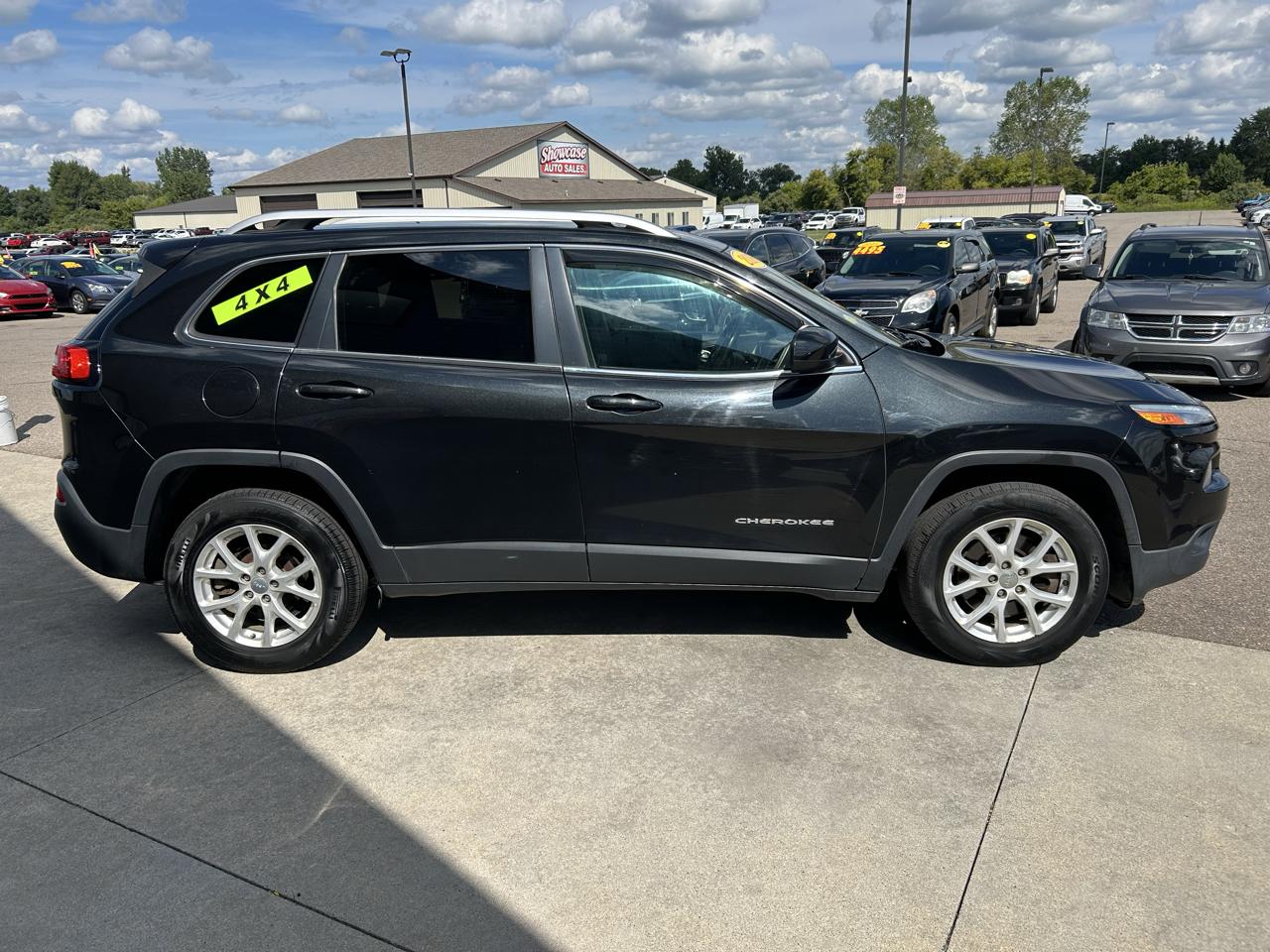 Jeep Cherokee 4WD 4dr Latitude 2016