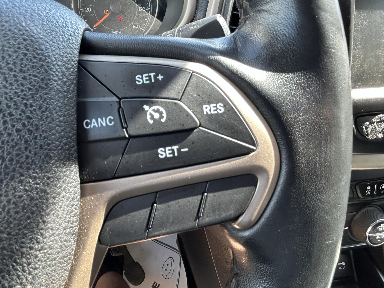 Jeep Cherokee 4WD 4dr Limited 2015