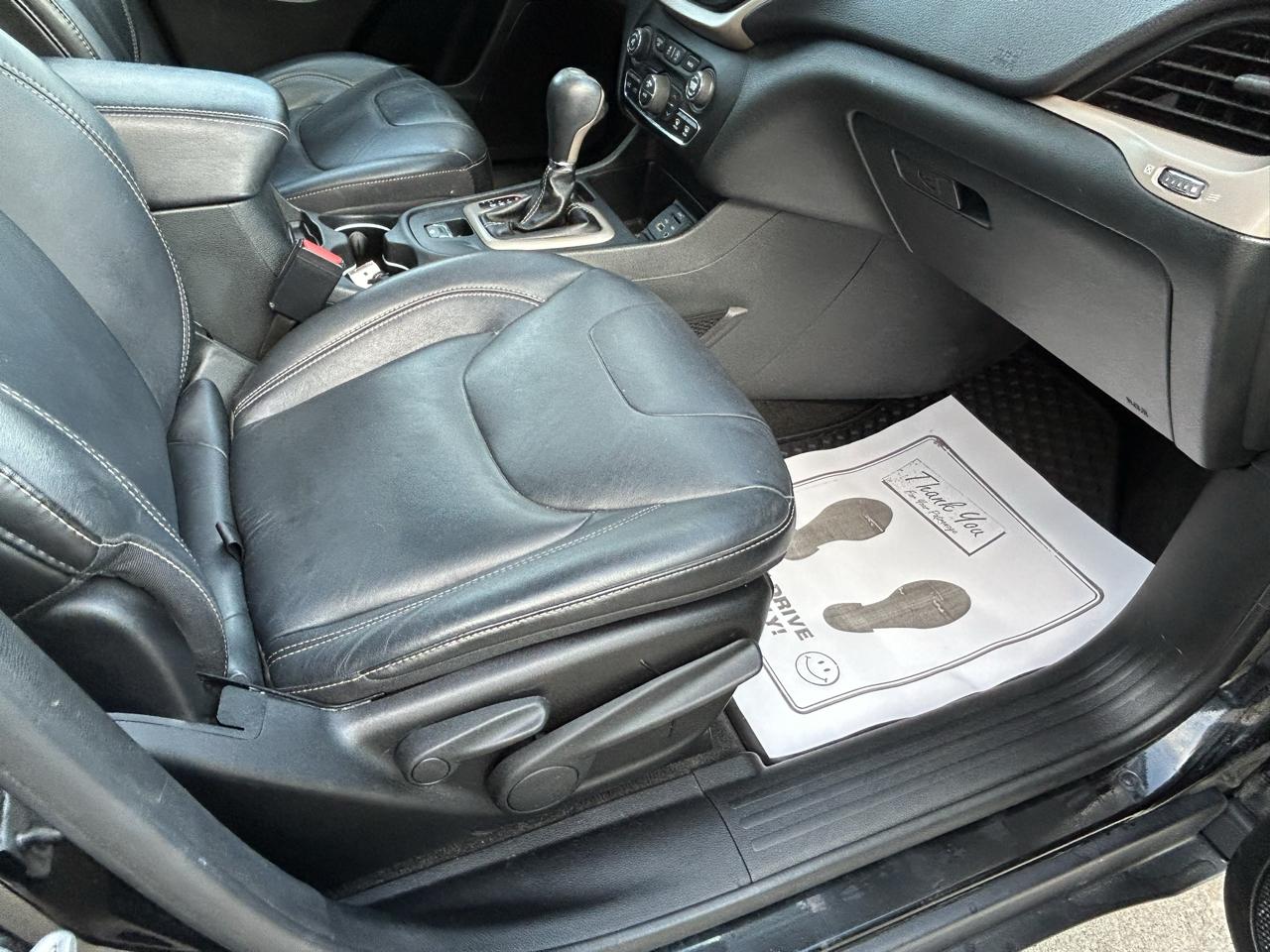Jeep Cherokee FWD 4dr Limited 2015