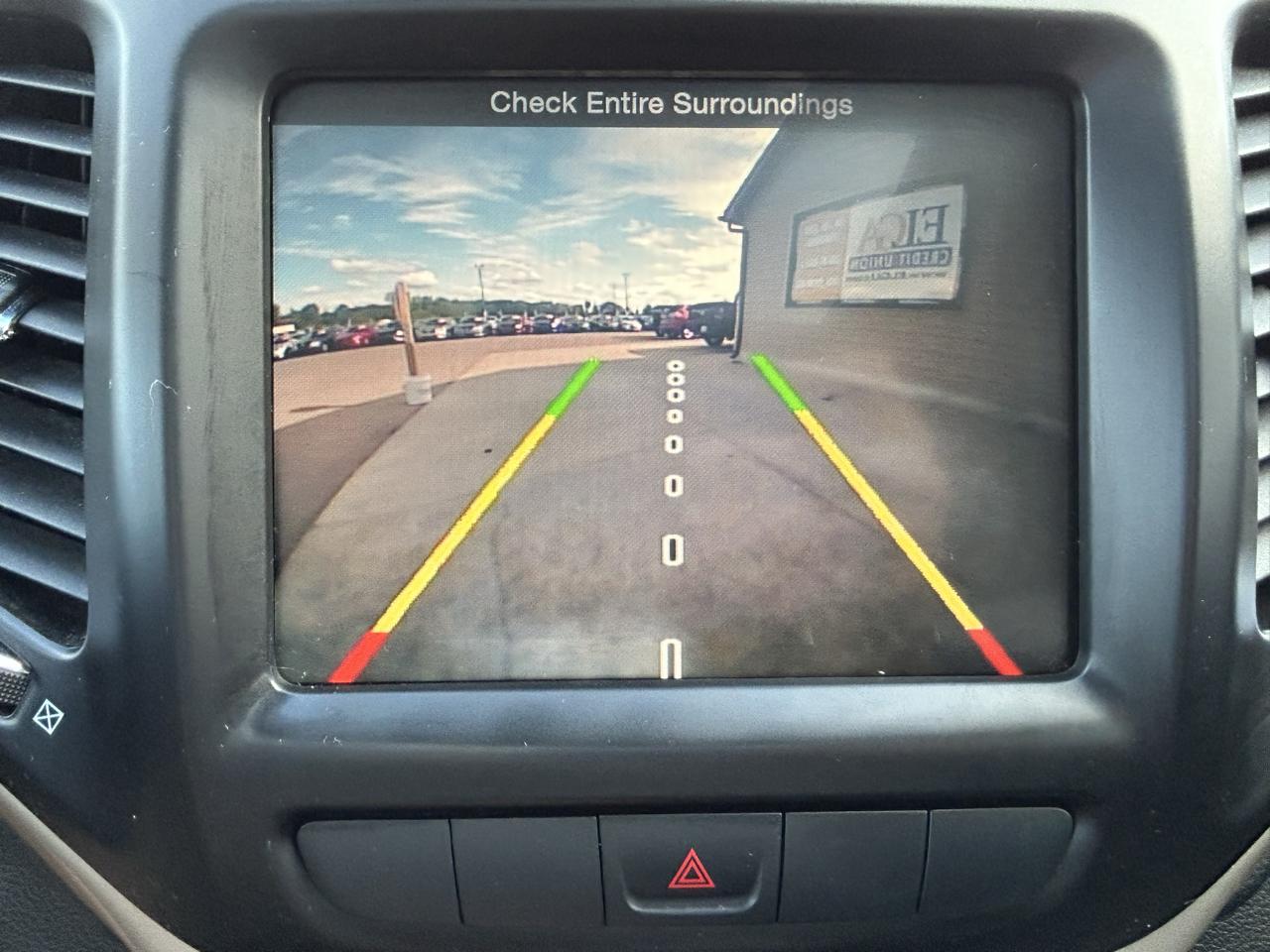 Jeep Cherokee FWD 4dr Limited 2015