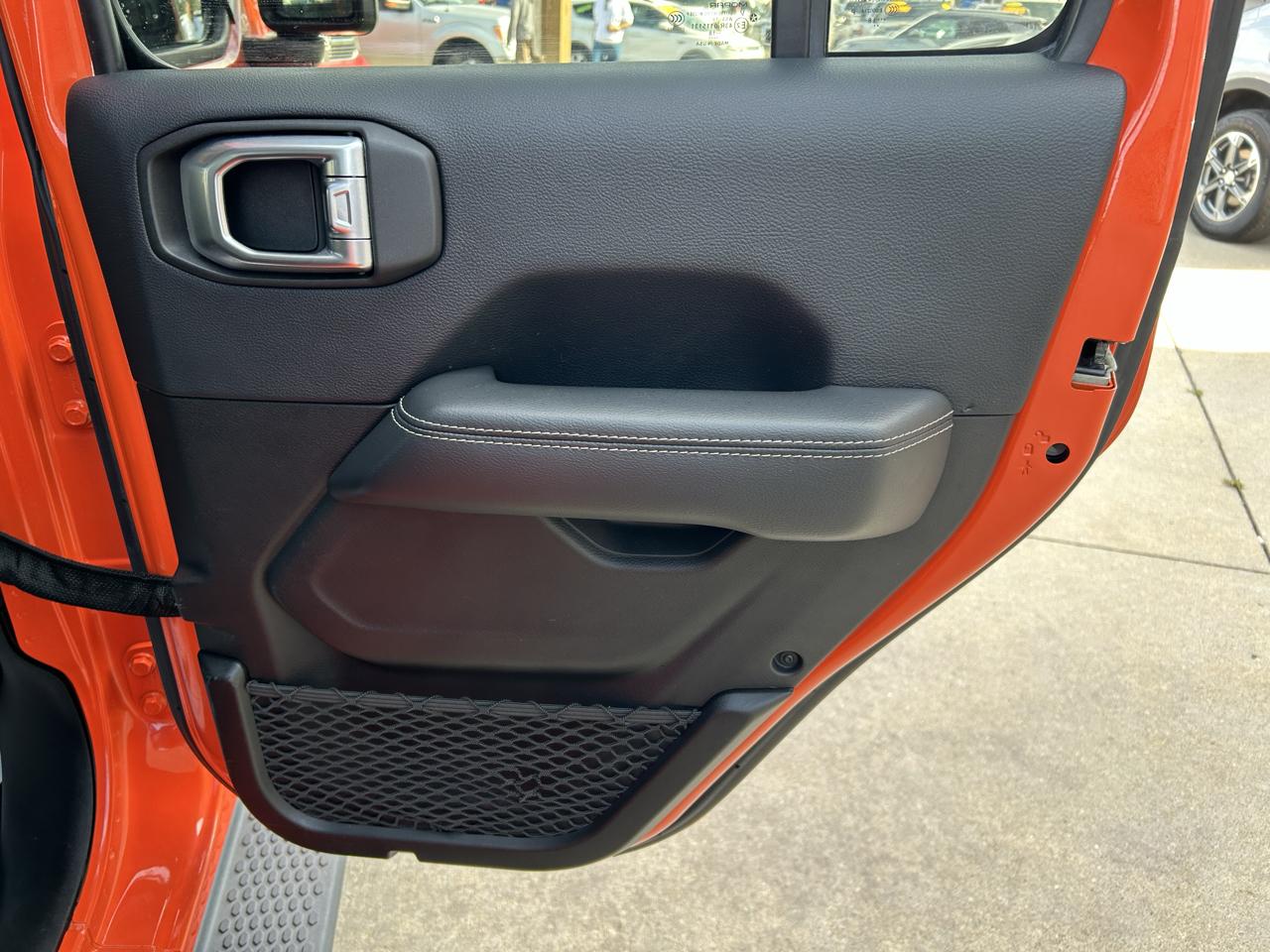 Jeep Wrangler Unlimited Sahara 4x4 2018