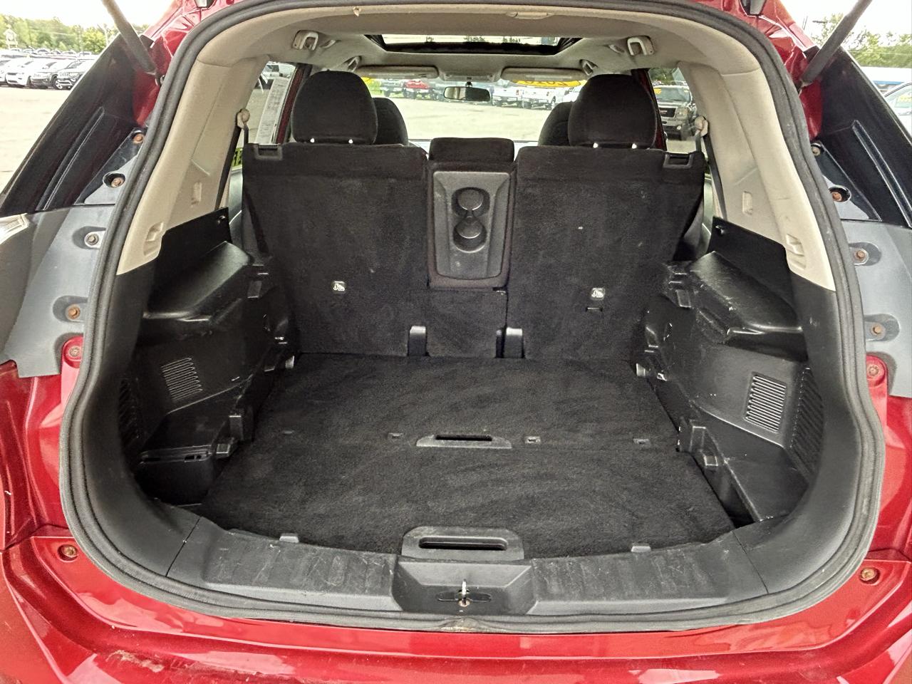 Nissan Rogue AWD 4dr SV 2016