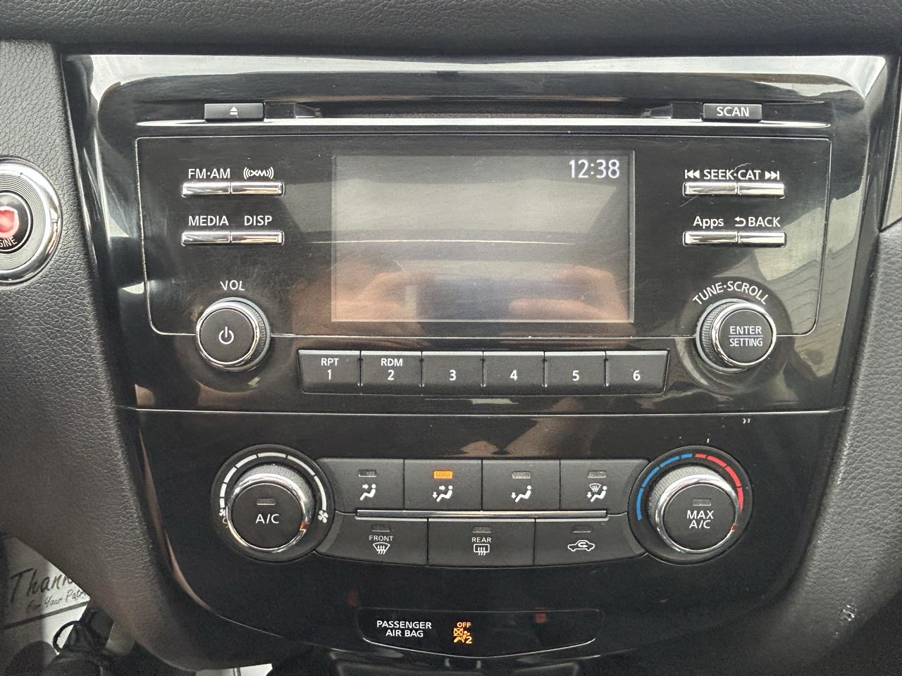 Nissan Rogue AWD 4dr SV 2016