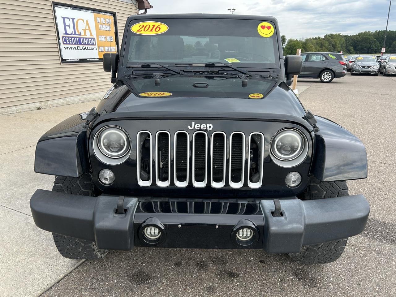 Jeep Wrangler Unlimited 4WD 4dr Sahara 2016