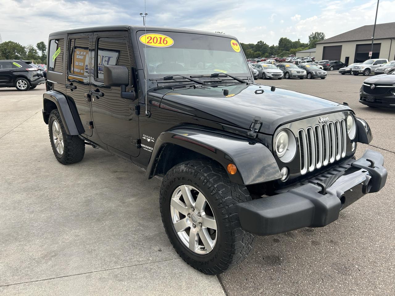 Jeep Wrangler Unlimited 4WD 4dr Sahara 2016