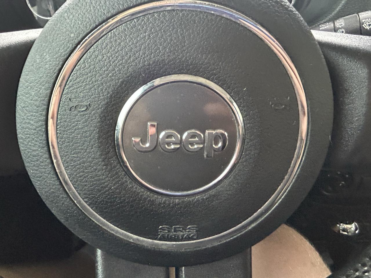 Jeep Wrangler Unlimited 4WD 4dr Sahara 2016