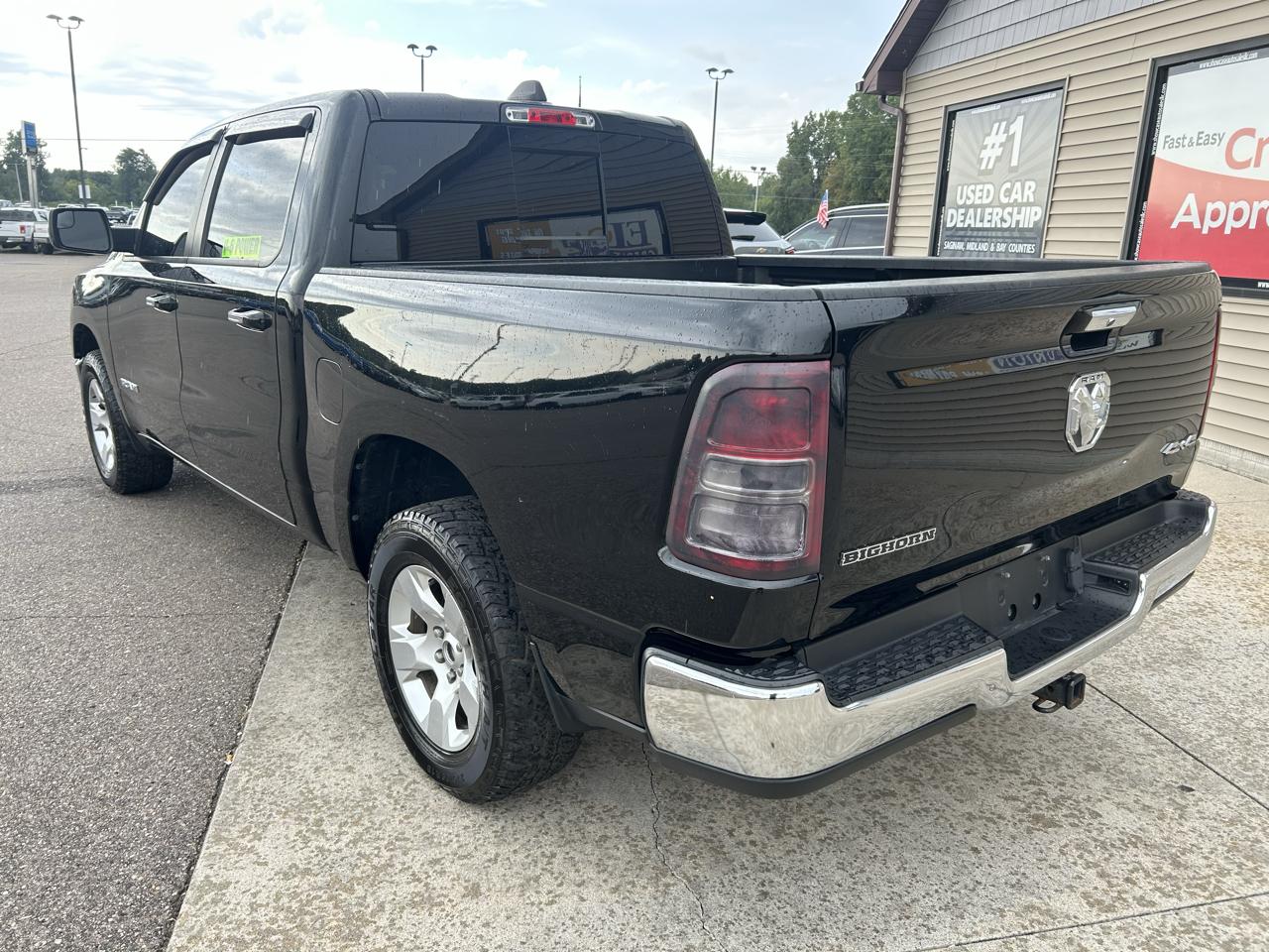 RAM 1500 Big Horn/Lone Star 4x4 Crew Cab 5'7" Box 2019