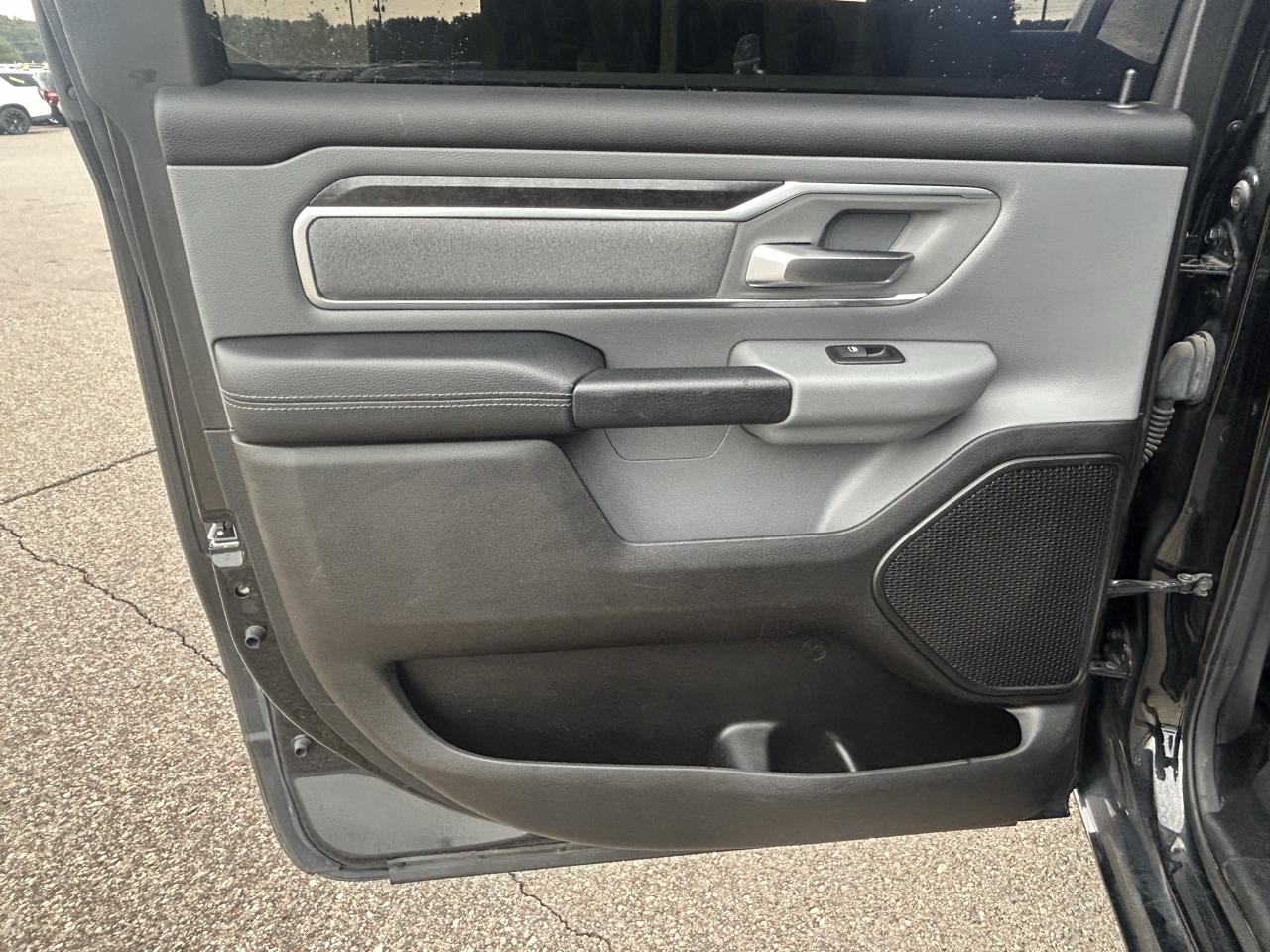 RAM 1500 Big Horn/Lone Star 4x4 Crew Cab 5'7" Box 2019
