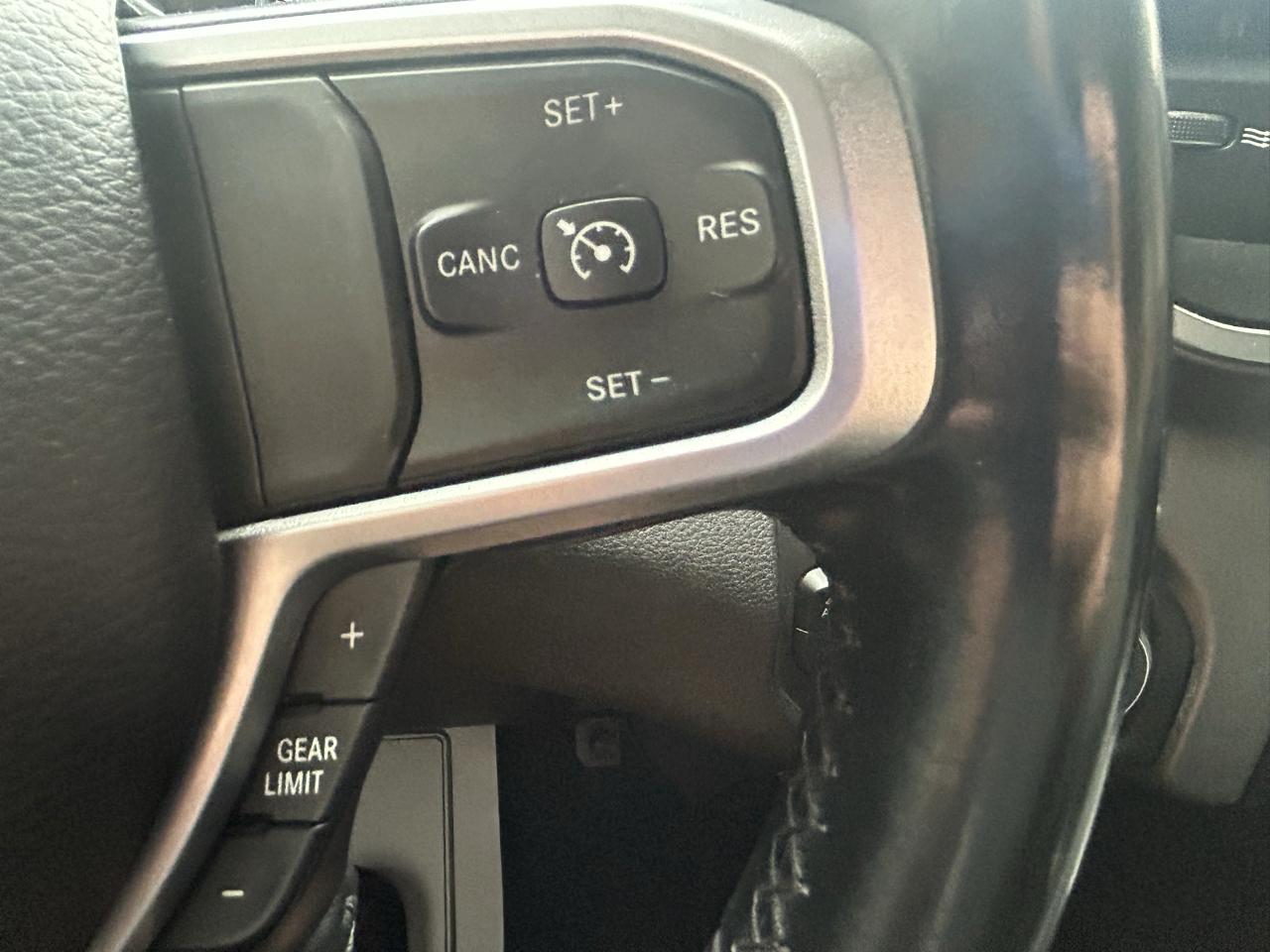 RAM 1500 Big Horn/Lone Star 4x4 Crew Cab 5'7" Box 2019