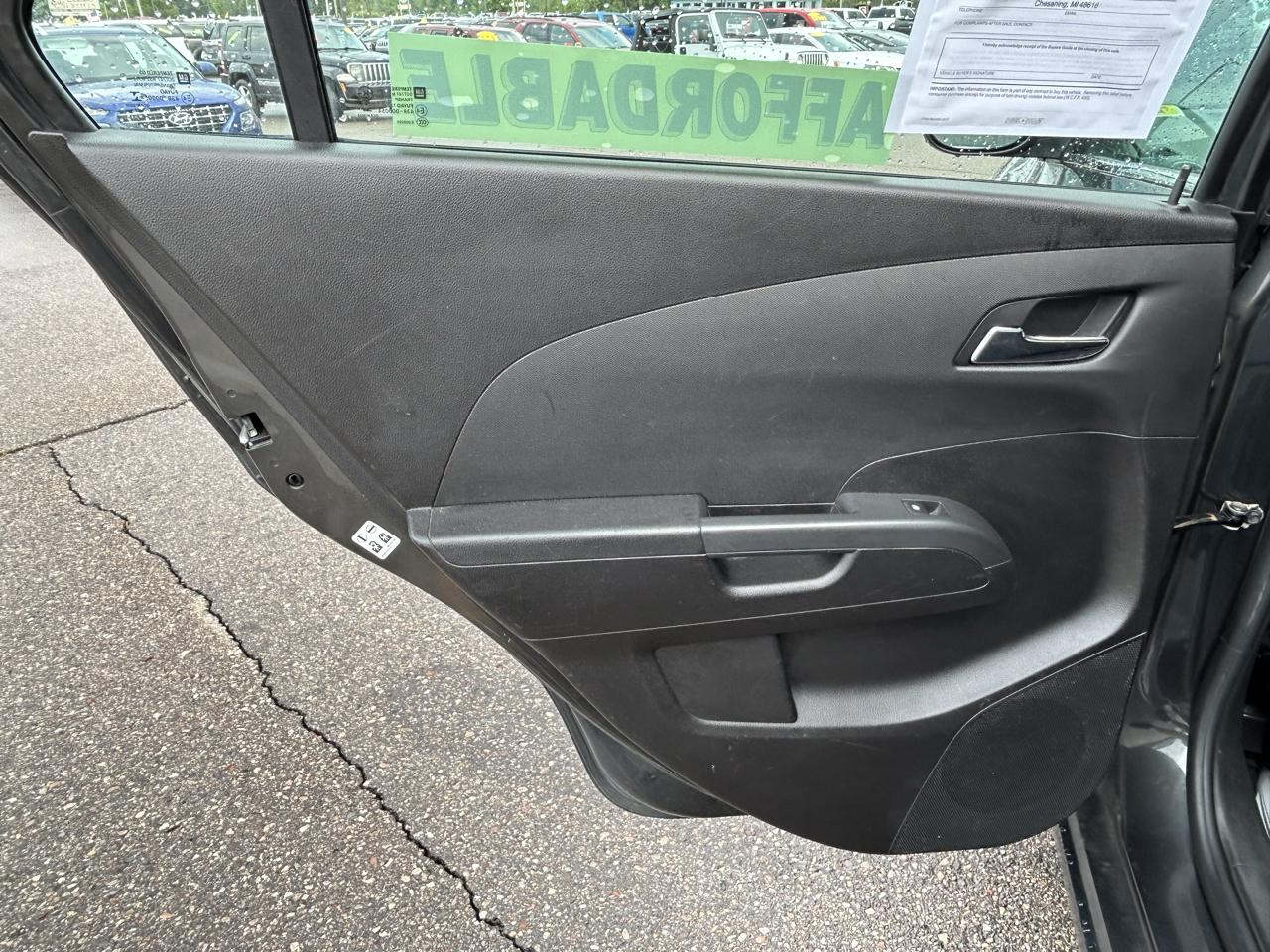 Chevrolet Sonic 4dr Sdn Auto LT 2014