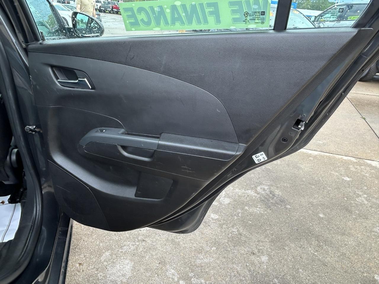 Chevrolet Sonic 4dr Sdn Auto LT 2014