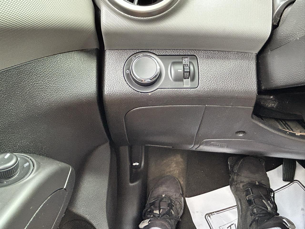 Chevrolet Sonic 4dr Sdn Auto LT 2014