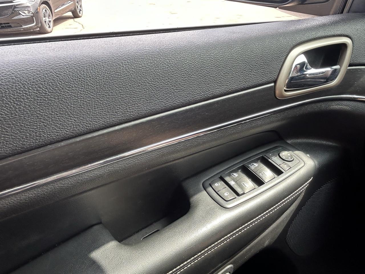 Jeep Grand Cherokee 4WD 4dr Limited 2015