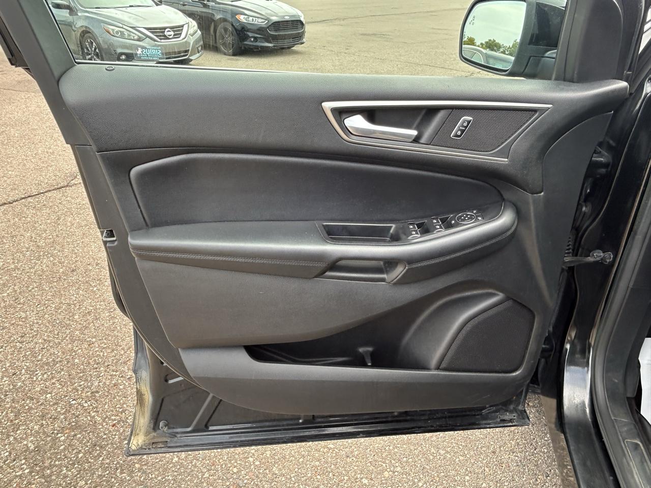 Ford Edge 4dr SEL AWD 2015