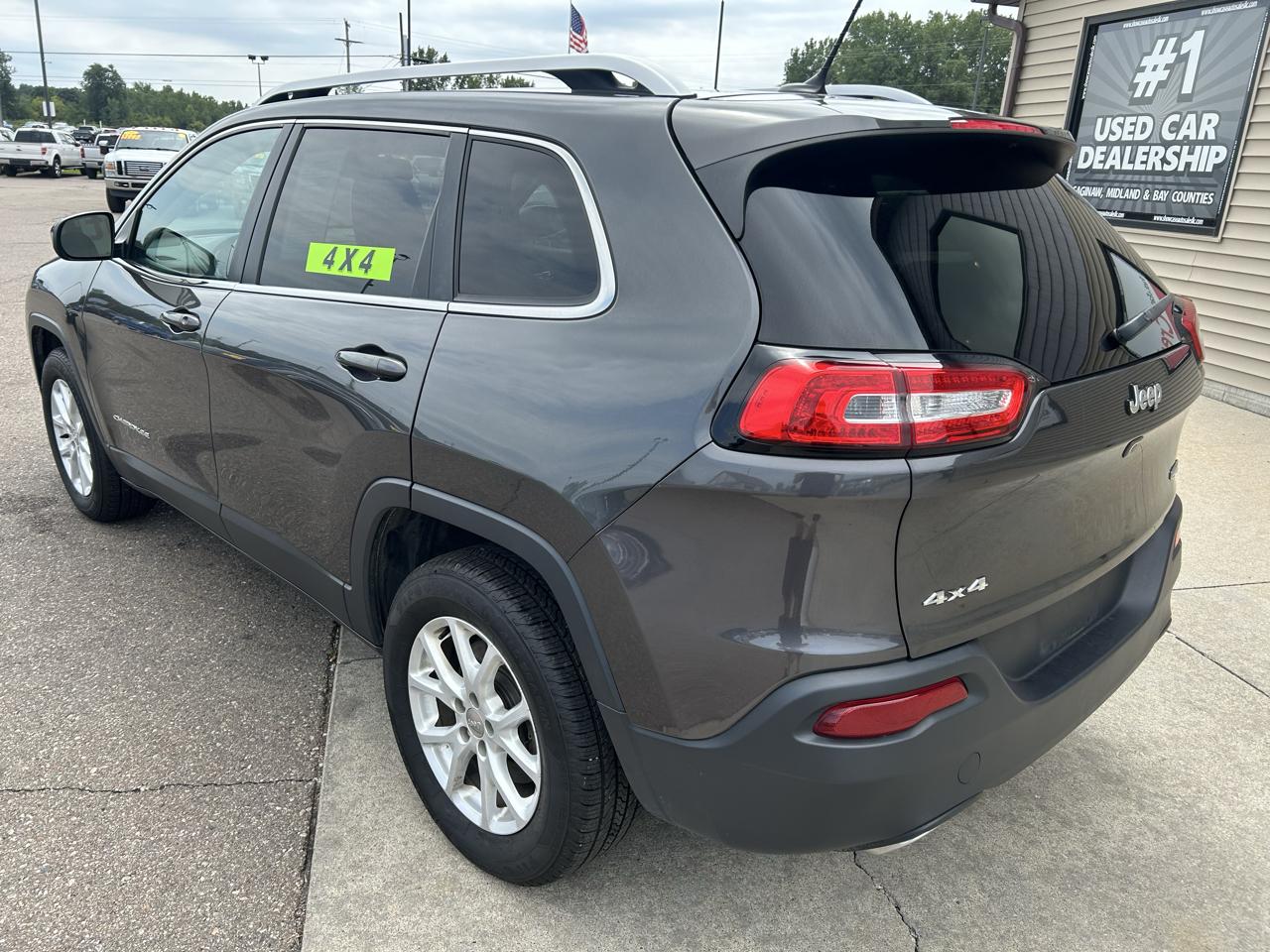 Jeep Cherokee 4WD 4dr Latitude 2015