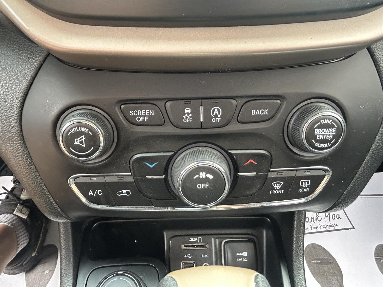 Jeep Cherokee 4WD 4dr Latitude 2015