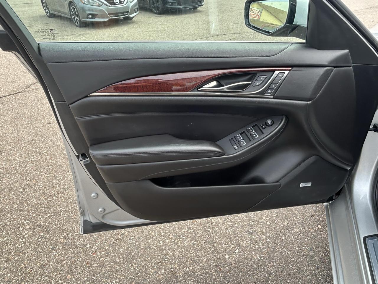 Cadillac CTS Sedan 4dr Sdn 3.6L Luxury AWD 2014