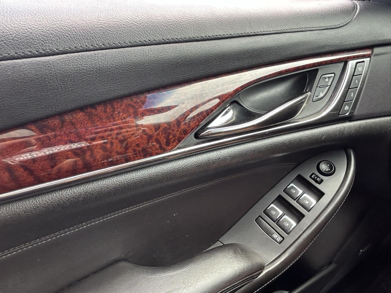 Cadillac CTS Sedan 4dr Sdn 3.6L Luxury AWD 2014