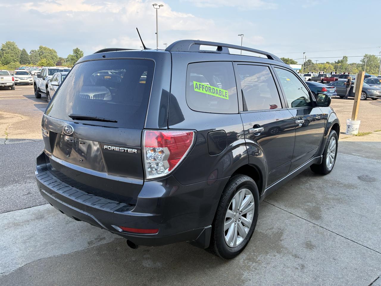 Subaru Forester 4dr Auto 2.5X Limited 2012