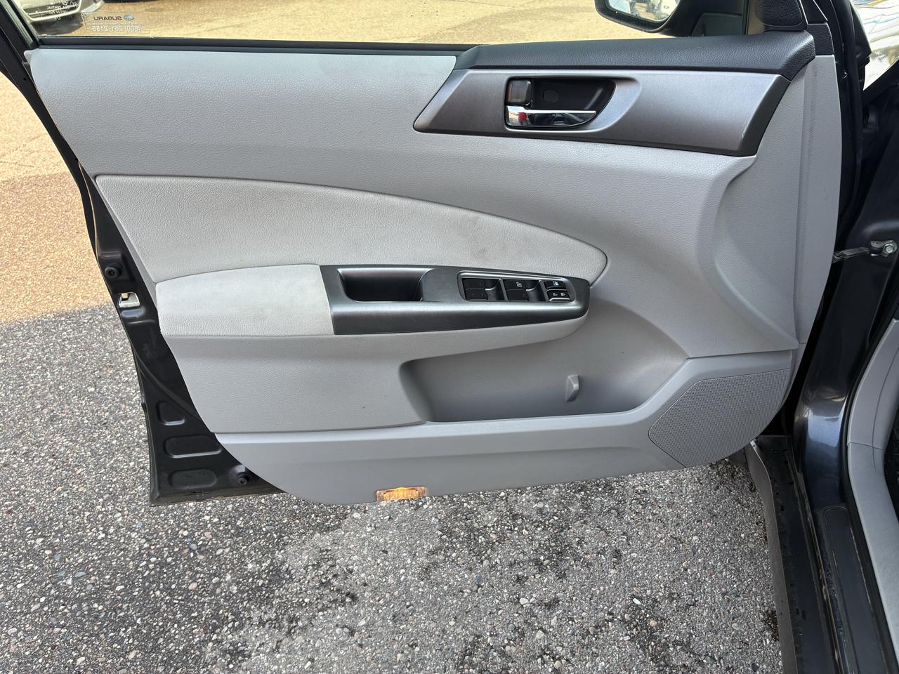 Subaru Forester 4dr Auto 2.5X Limited 2012