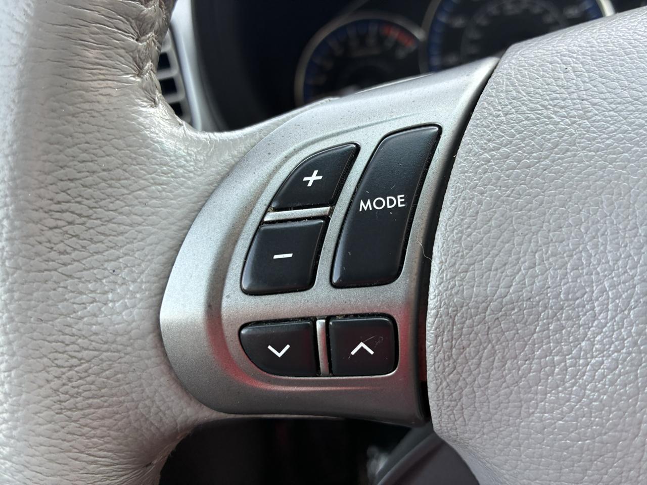 Subaru Forester 4dr Auto 2.5X Limited 2012
