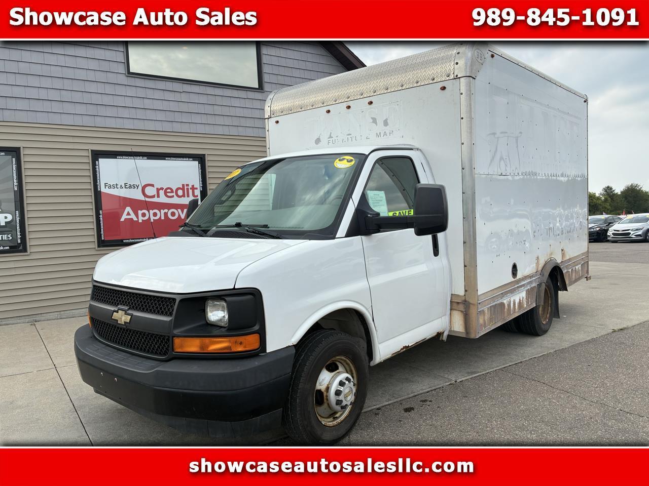 Chevrolet Express Commercial Cutaway 3500 Van 139" 2017
