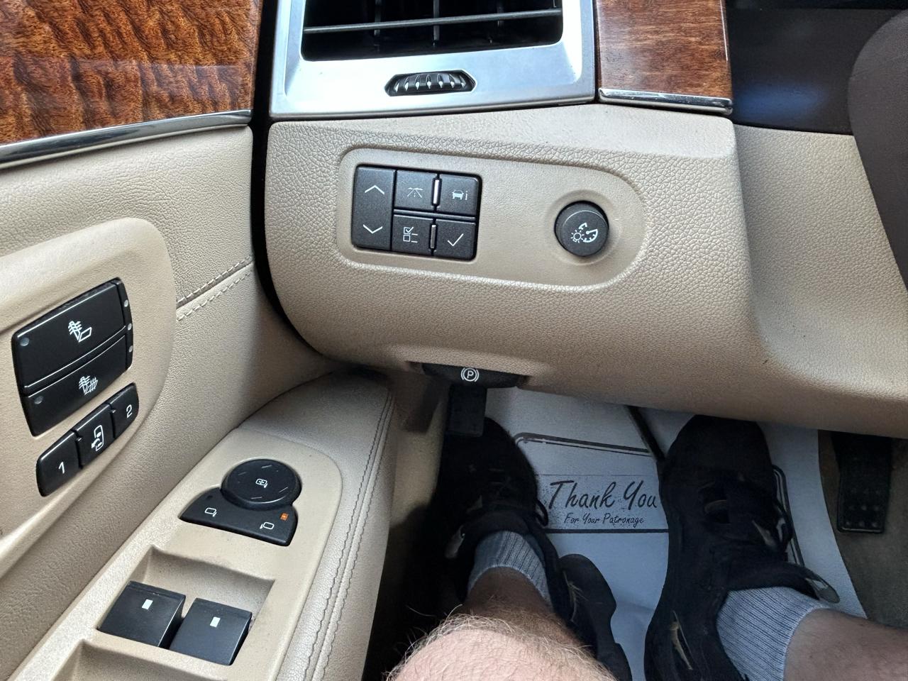 Cadillac SRX AWD 4dr V6 2008
