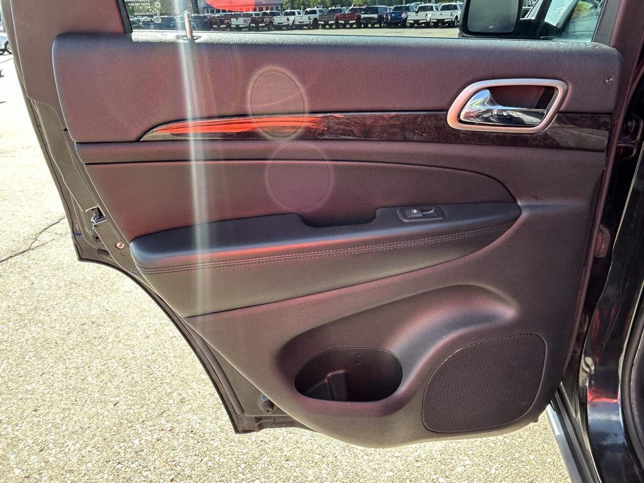 Jeep Grand Cherokee 4WD 4dr Laredo 2012