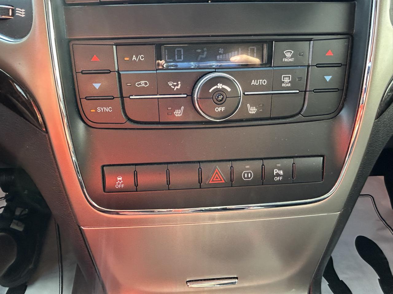 Jeep Grand Cherokee 4WD 4dr Laredo 2012